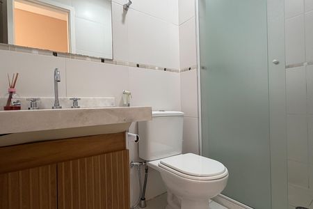 Apartamento para alugar com 77m², 2 quartos e 1 vagaBanheiro Social