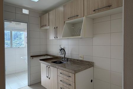 Apartamento para alugar com 77m², 2 quartos e 1 vagaCozinha e Área de Serviço
