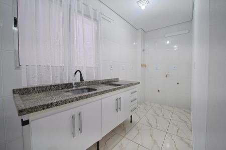 Apartamento para alugar com 28m², 1 quarto e sem vagaSala/Cozinha e Área de Serviço