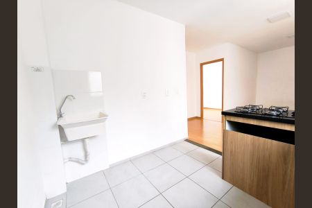 Área de Serviço de apartamento para alugar com 2 quartos, 43m² em Sertão do Maruim, São José