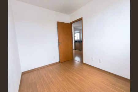 Quarto 1 de apartamento para alugar com 2 quartos, 43m² em Sertão do Maruim, São José