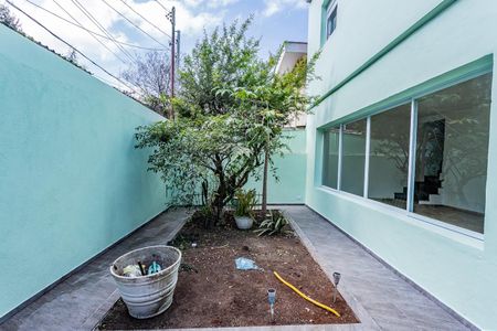 Casa à venda com 176m², 3 quartos e 3 vagas Casa à venda com 176m², 3 quartos e 3 vagasJardim