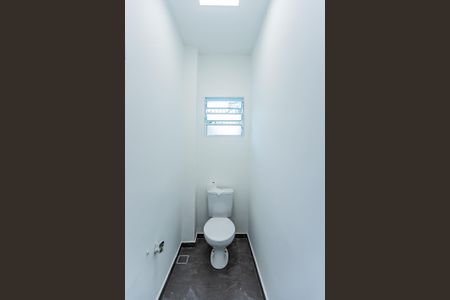 Casa à venda com 176m², 3 quartos e 3 vagas Casa à venda com 176m², 3 quartos e 3 vagasLavabo