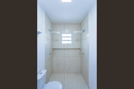 Casa à venda com 176m², 3 quartos e 3 vagas Casa à venda com 176m², 3 quartos e 3 vagasBanheiro suite
