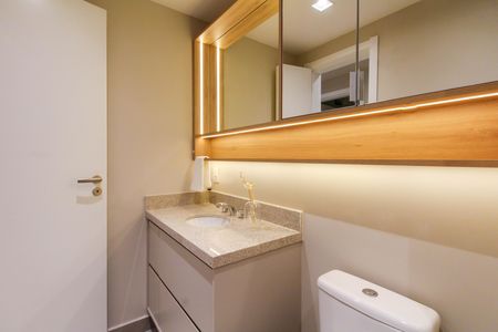 Apartamento para alugar com 92m², 3 quartos e 2 vagas Apartamento para alugar com 92m², 3 quartos e 2 vagasBanheiro
