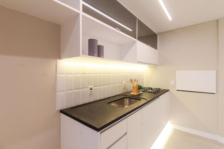 Apartamento para alugar com 92m², 3 quartos e 2 vagas Apartamento para alugar com 92m², 3 quartos e 2 vagasCozinha e Área de Serviço