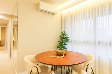 Apartamento para alugar com 92m², 3 quartos e 2 vagas Apartamento para alugar com 92m², 3 quartos e 2 vagasSala