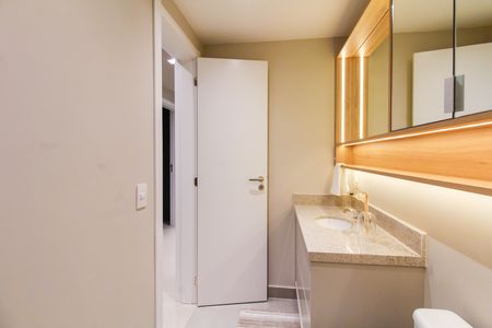 Apartamento para alugar com 92m², 3 quartos e 2 vagas Apartamento para alugar com 92m², 3 quartos e 2 vagasBanheiro