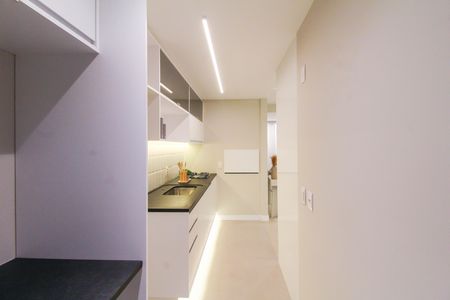 Apartamento para alugar com 92m², 3 quartos e 2 vagas Apartamento para alugar com 92m², 3 quartos e 2 vagasCozinha e Área de Serviço