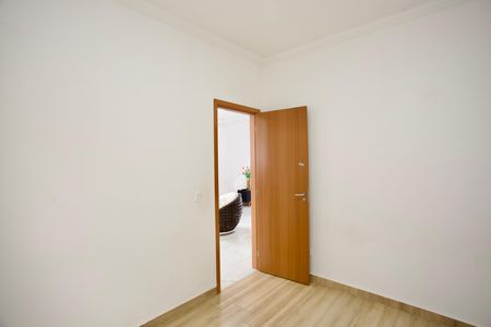 Casa à venda com 776m², 3 quartos e 2 vagas Casa à venda com 776m², 3 quartos e 2 vagasQuarto 2