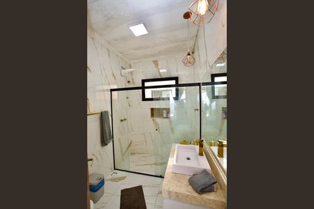 Casa à venda com 776m², 3 quartos e 2 vagas Casa à venda com 776m², 3 quartos e 2 vagasBanheiro da Suíte