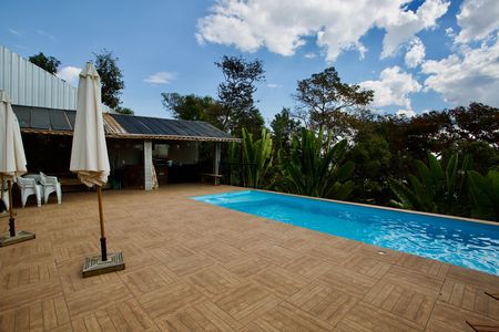 Casa à venda com 776m², 3 quartos e 2 vagas Casa à venda com 776m², 3 quartos e 2 vagasÁrea gourmet