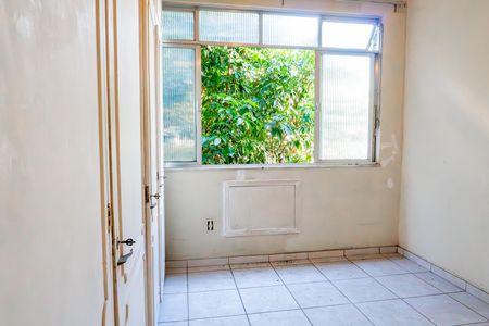 Apartamento à venda com 77m², 3 quartos e 1 vaga