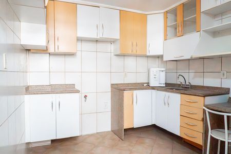 Apartamento à venda com 77m², 3 quartos e 1 vaga