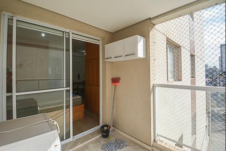 Apartamento para alugar com 39m², 1 quarto e 1 vaga Apartamento para alugar com 39m², 1 quarto e 1 vagaSacada