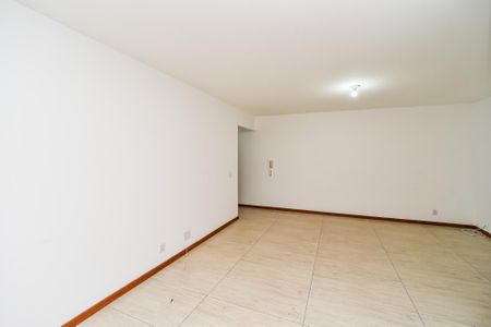 Sala de apartamento à venda com 3 quartos, 100m² em Boa Vista, Porto Alegre