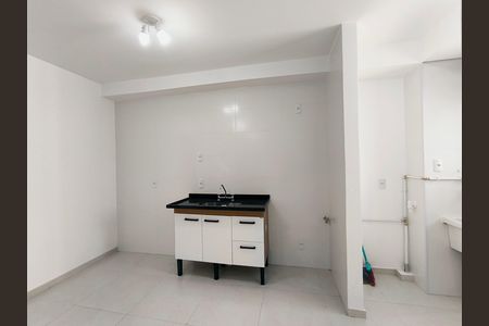 Apartamento para alugar com 68m², 2 quartos e 1 vaga Apartamento para alugar com 68m², 2 quartos e 1 vagaCozinha e Área de Serviço