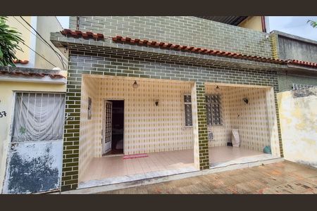 Varanda de casa à venda com 3 quartos, 200m² em Irajá, Rio de Janeiro