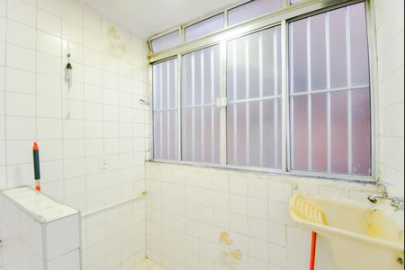 Área de Serviço de apartamento para alugar com 2 quartos, 1m² em Jardim Valeria, Guarulhos