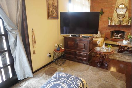 Sala de Estar de casa de condomínio à venda com 2 quartos, 270m² em Alphaville, Santana de Parnaíba