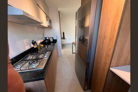 Cozinha de apartamento à venda com 1 quarto, 40m² em Barro Preto, Belo Horizonte