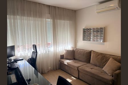 Casa de condomínio à venda com 650m², 5 quartos e 6 vagas Casa de condomínio à venda com 650m², 5 quartos e 6 vagasFoto 01
