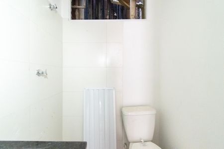 Apartamento à venda com 33m², 1 quarto e sem vagaBanheiro social