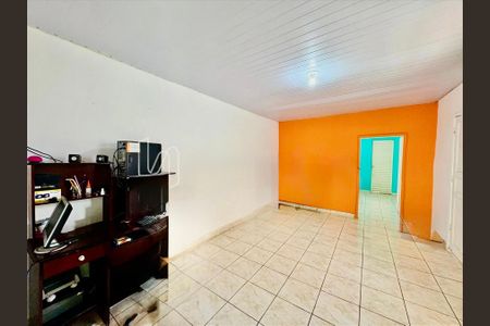Sala de casa à venda com 3 quartos, 140m² em Santo Andre, Belo Horizonte