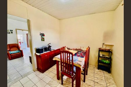 Sala de casa à venda com 3 quartos, 140m² em Santo Andre, Belo Horizonte