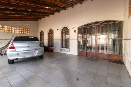 Garagem de casa à venda com 4 quartos, 90m² em Bairro Alto, Curitiba
