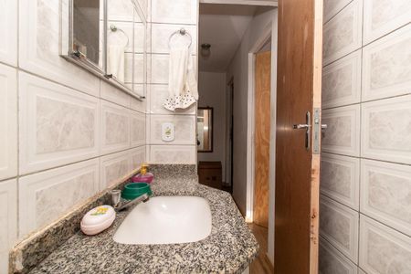 Casa para alugar com 90m², 4 quartos e 2 vagas Casa para alugar com 90m², 4 quartos e 2 vagasBanheiro Social