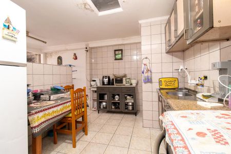 Cozinha - Armários de casa à venda com 4 quartos, 90m² em Bairro Alto, Curitiba