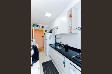 Cozinha de apartamento à venda com 2 quartos, 62m² em Vila Rosalia, Guarulhos