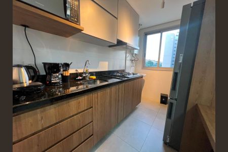 Cozinha de apartamento à venda com 1 quarto, 40m² em Barro Preto, Belo Horizonte