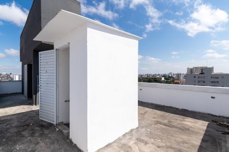 Apartamento à venda com 37m², 1 quarto e sem vaga Apartamento à venda com 37m², 1 quarto e sem vagaTerraço