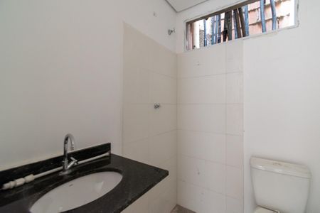 Banheiro de apartamento à venda com 1 quarto, 36m² em Vila do Encontro, São Paulo