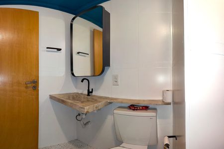 Apartamento para alugar com 64m², 2 quartos e 1 vaga Apartamento para alugar com 64m², 2 quartos e 1 vagaBanheiro