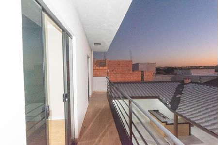 Varanda do Quarto 2 de casa à venda com 4 quartos, 200m² em Residencial Cittá Di Firenze, Campinas