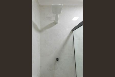 Casa à venda com 200m², 4 quartos e 4 vagas Casa à venda com 200m², 4 quartos e 4 vagasBanheiro