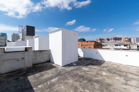 Apartamento à venda com 37m², 1 quarto e sem vaga Apartamento à venda com 37m², 1 quarto e sem vagaTerraço
