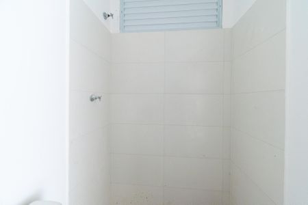 Banheiro de apartamento à venda com 1 quarto, 37m² em Vila do Encontro, São Paulo