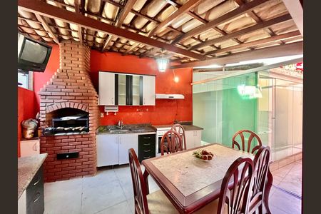 Apartamento à venda com 3 quartos, 147m² em Palmares, Belo Horizonte