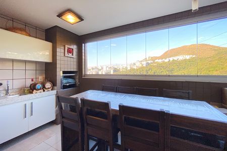Apartamento à venda com 124m², 4 quartos e 3 vagasVaranda Gourmet