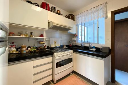 Apartamento à venda com 124m², 4 quartos e 3 vagasCozinha