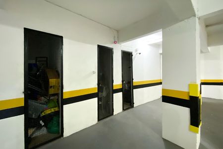 Apartamento à venda com 124m², 4 quartos e 3 vagasBox de depósito