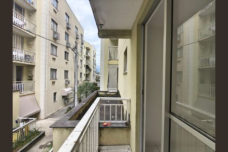 Apartamento para alugar com 45m², 2 quartos e 1 vaga Apartamento para alugar com 45m², 2 quartos e 1 vagaVista da Varanda da Sala