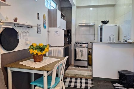 Studio para alugar com 35m², 1 quarto e sem vaga Studio para alugar com 35m², 1 quarto e sem vagaSala