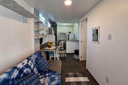 Sala de kitnet/studio para alugar com 1 quarto, 35m² em Itaipu, Niterói