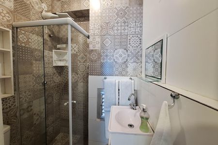 Banheiro da Suíte  de kitnet/studio para alugar com 1 quarto, 35m² em Itaipu, Niterói