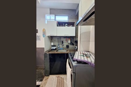 Cozinha de kitnet/studio para alugar com 1 quarto, 35m² em Itaipu, Niterói